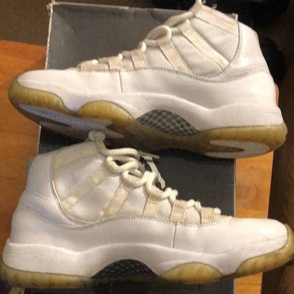 Jordan retro 11s “Anniversary” - Picture 4 of 6